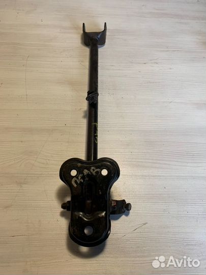 Тяга задняя правая Hyundai Elantra XD G4ED