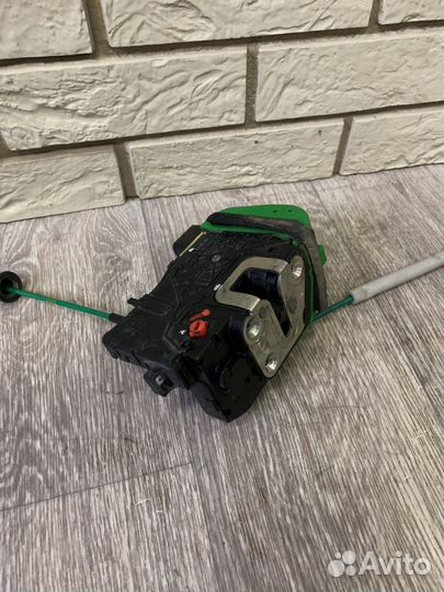 Hyundai i40 Замок двери задней левой и правой