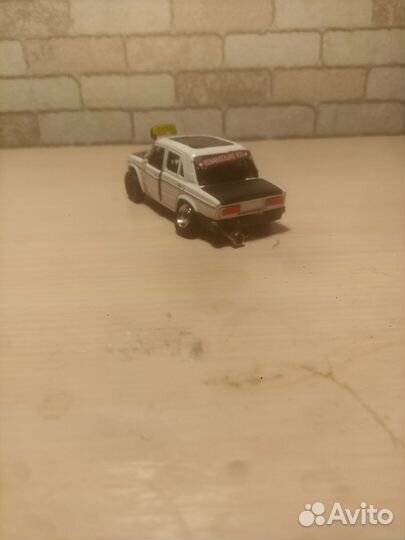 Модель автомобиля