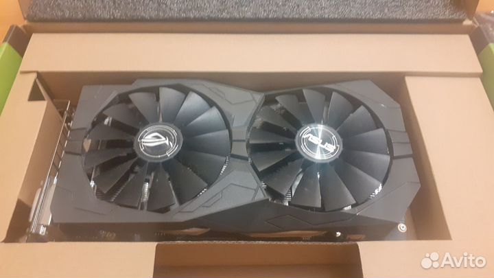 Sapphire AMD RX 550 pulse 4GB