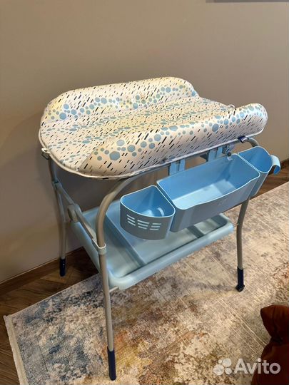 Пеленальный столик chicco с ванночкой