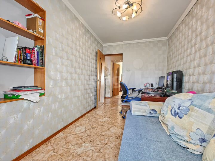 3-к. квартира, 56 м², 2/5 эт.