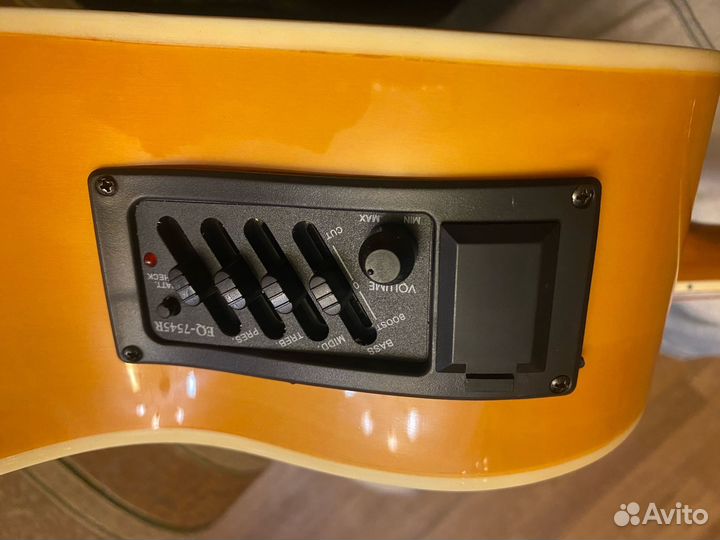 Электроакустическая гитара новая elitaro E4050 EQ