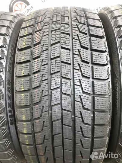 Bridgestone Blizzak Revo1 245/40 R17