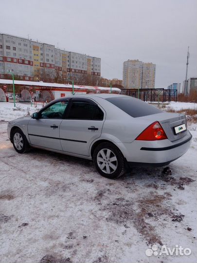 Ford Mondeo 2.0 МТ, 2005, 200 000 км