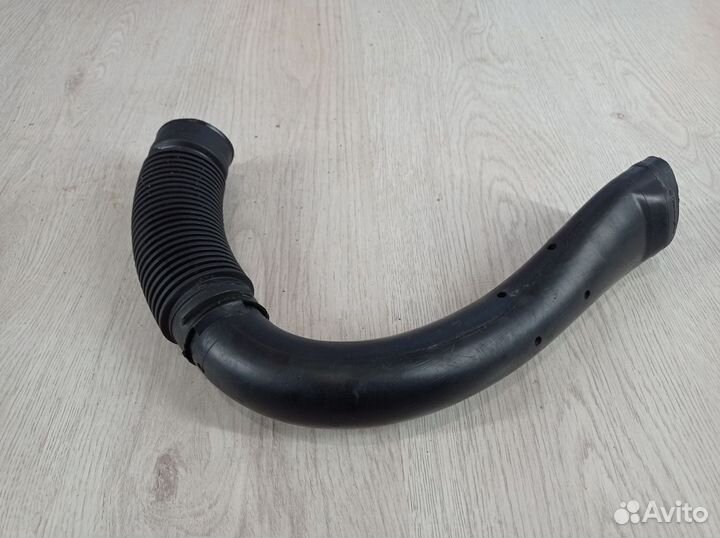 Патрубок воздушного фильтра LADA largus ларгус