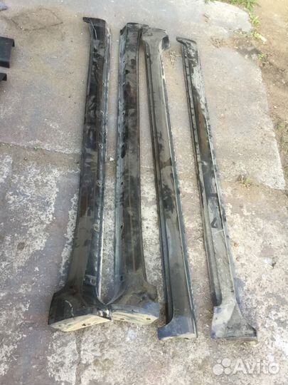 Toyota Land Cruiser 200 пластиковые пороги