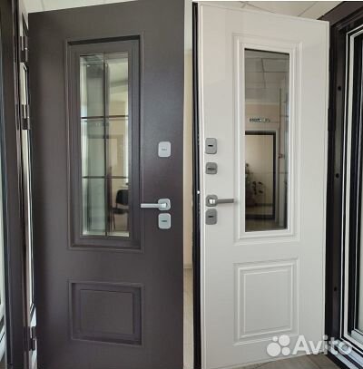 Дверь в дом