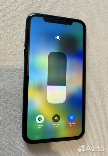 iPhone xr 64gb