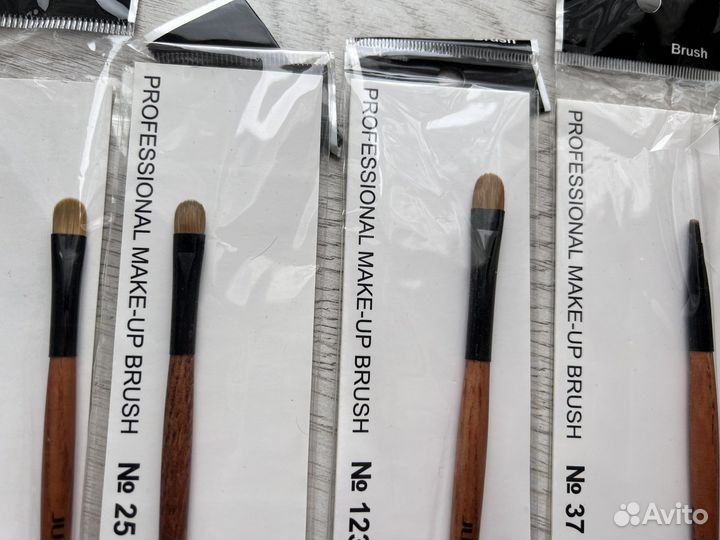 Профессиональные кисти для макияжа