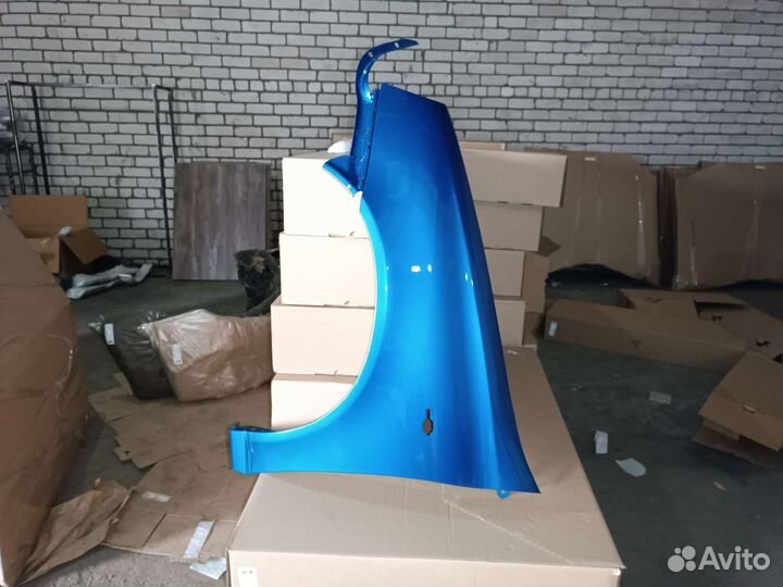 Крыло левое калина 1 цвет слива (ярко - синий)