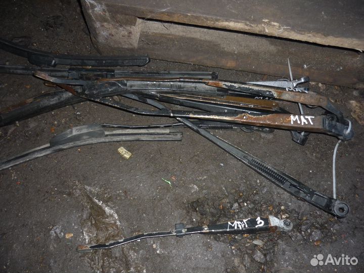 Поводок дворников Дэу Матиз