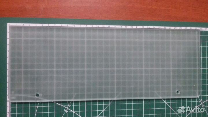 Стеклянная полка