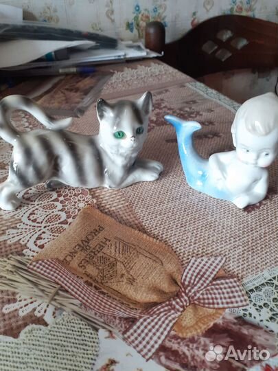 Фарфоровые статуэтки