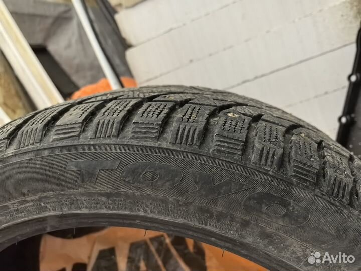 Toyo Observe G3-Ice 255/45 R20