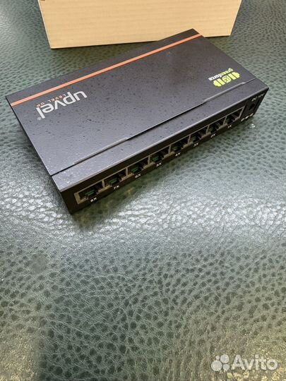 Гигабитный Коммутатор Upvel US-8G