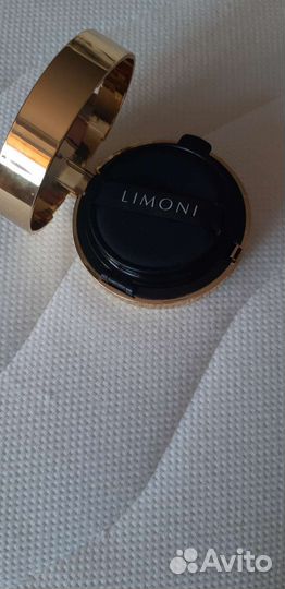 Тональный кушон Limoni