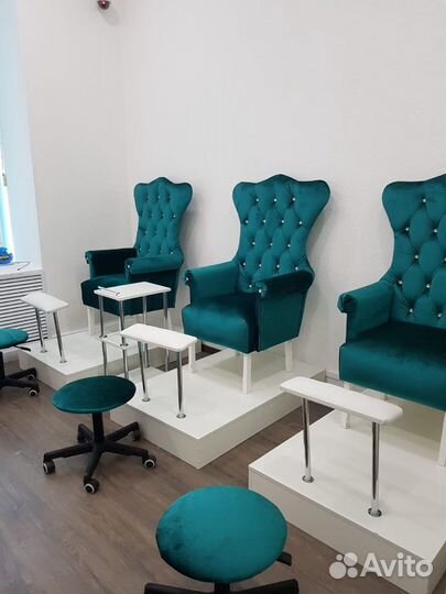 Маникюр шеллак