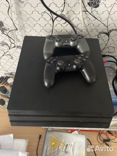 Sony PS4 pro 1tb