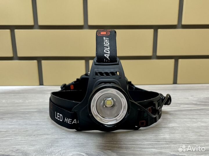 Мощьный налобный фонарь