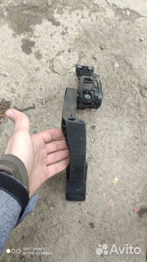 Педаль акселератора Audi A8 D3