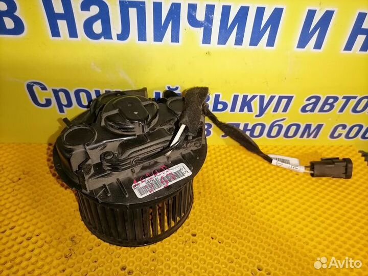 Мотор печки Renault Logan