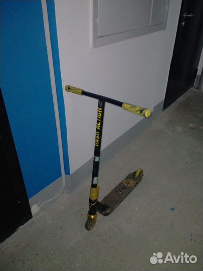 Трюковой самокат