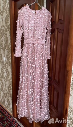 Вечернее платье