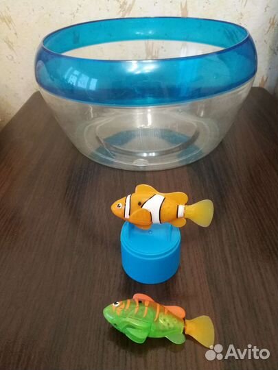 Игрушка Рыбки с аквариумом