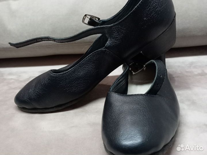 Туфли женские танцевальные народные