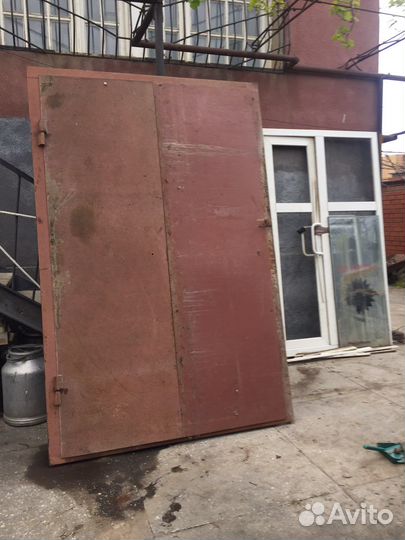 Ворота гаражные металлические бу