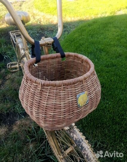 Корзина плетеная для велосипеда
