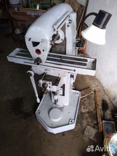 Редкий фрезерный станок