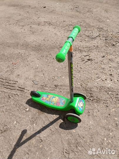 Самокат детский трехколесный