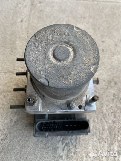 Блок абс abs Nissan Primera P12