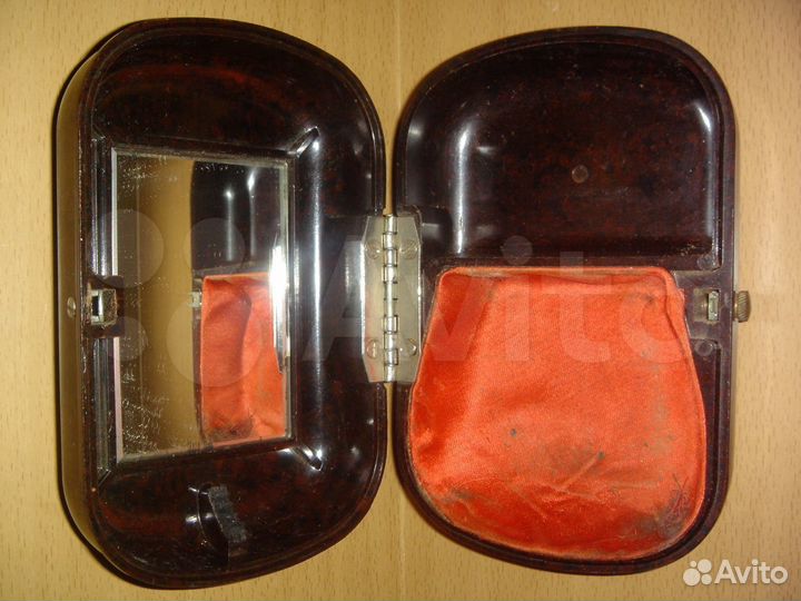 Футляры из под электрических бритв. 2 шт. СССР