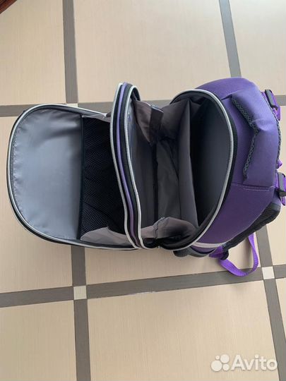 Школьный ранец