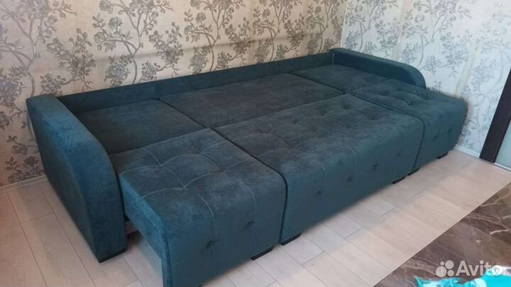 П образный диван