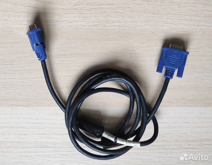 Кабель для монитора VGA