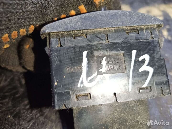 Блок регулировки зеркал Nissan Bluebird