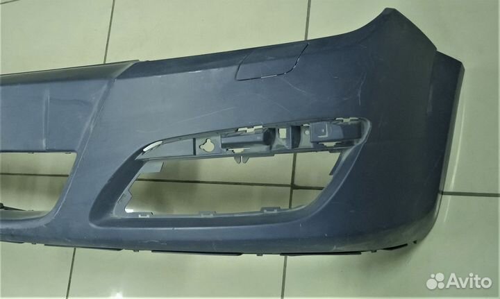 Бампер передний Opel Astra H 04) 06
