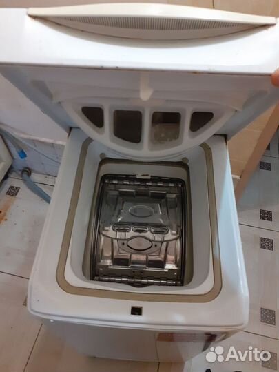 Стиральная машина с вертикальной загрузкой