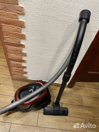 Пылесос samsung Мощный