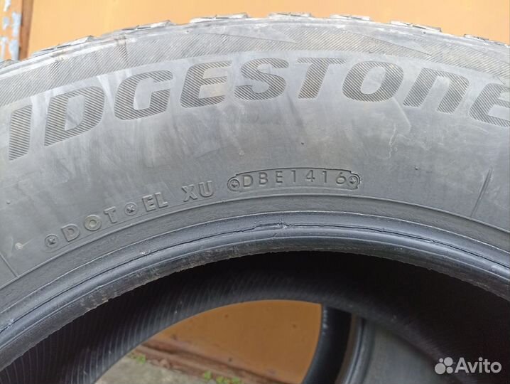 Bridgestone Blizzak DM-V2 285/60 R18