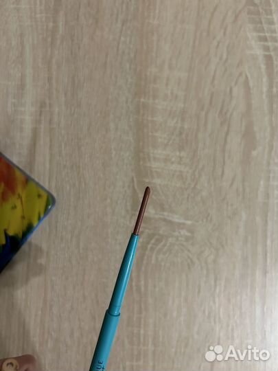 Палетка revolution, карандаш для губ