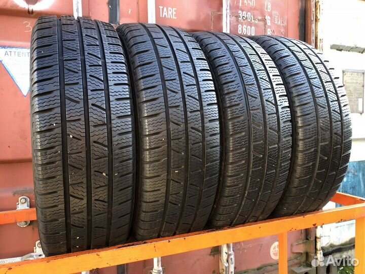 Pirelli Carrier Winter 215/65 R16C