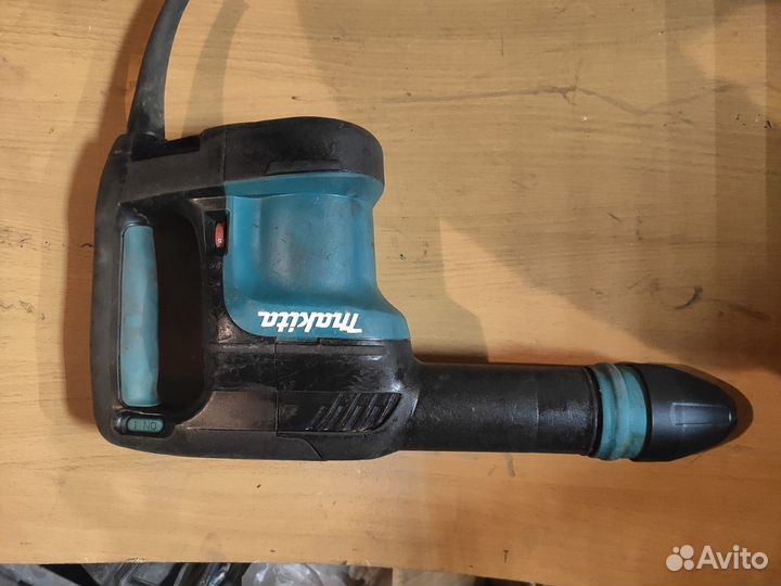 Перфоратор Bosch и Отбойники Makita (sds-max)
