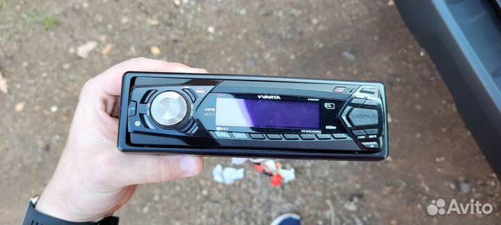 Автомагнитола varta
