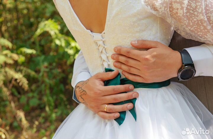 Свадебное платье