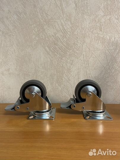 Колесики для тележки или мебели